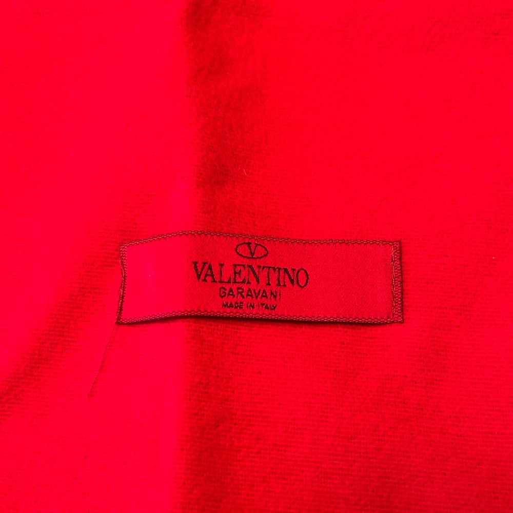 Valentino Garavani Dust Bag and Shoe Box - Picture 6 of 9